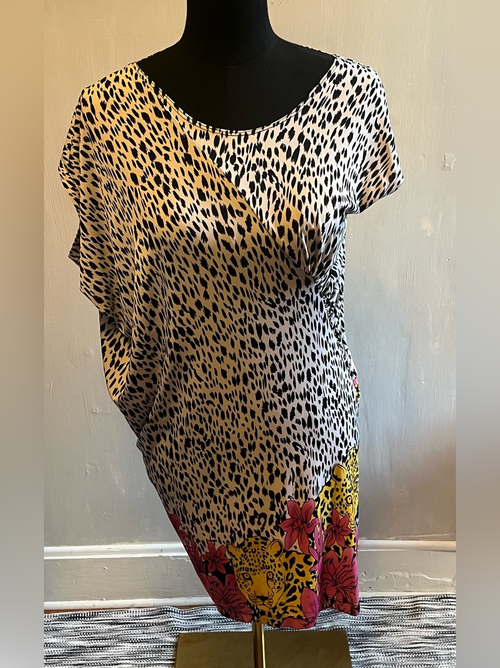 Diane Von Furstenberg (DVF) Asymmetrical Animal Print Dress Y2K Size 2